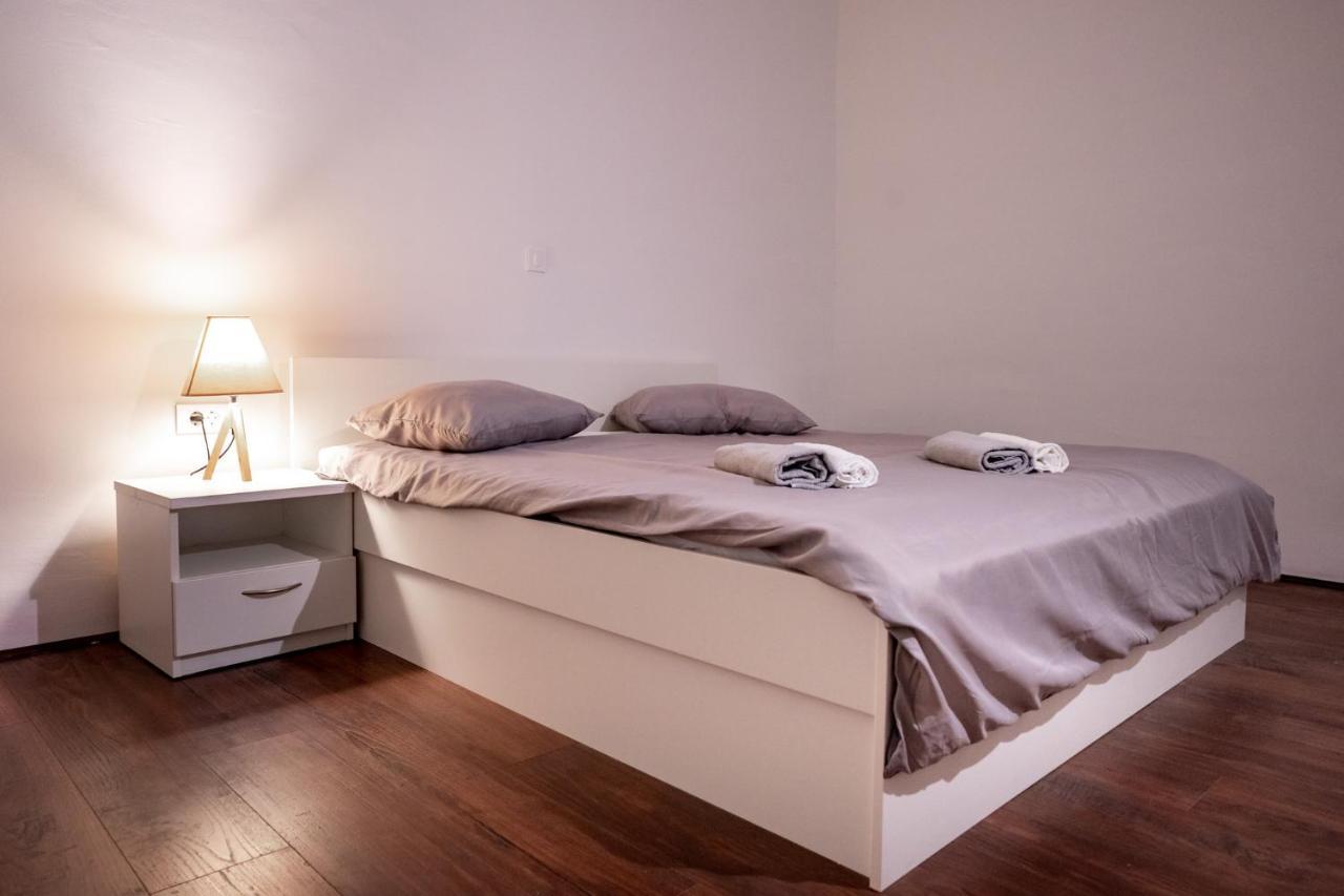 Grguric Apartments Palit Dış mekan fotoğraf